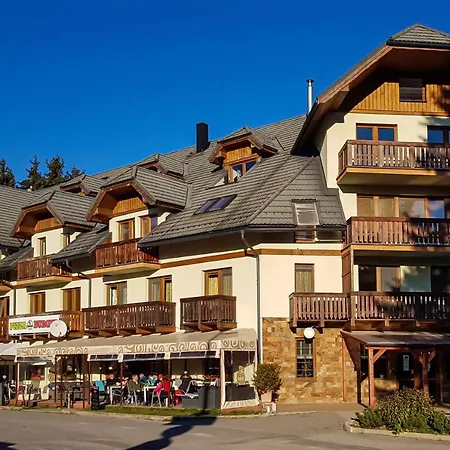 Tulanie 58 Kamzik 2 Izbovy Mezonet Deluxe Parkovanie V Podzemnej Garazi Zdarma Apartman Dóval