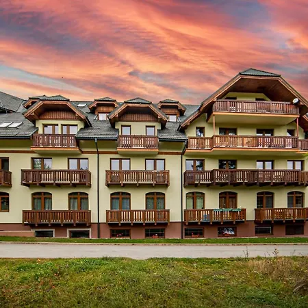 Tulanie 58 Kamzik 2 Izbovy Mezonet Deluxe Parkovanie V Podzemnej Garazi Zdarma Apartmán