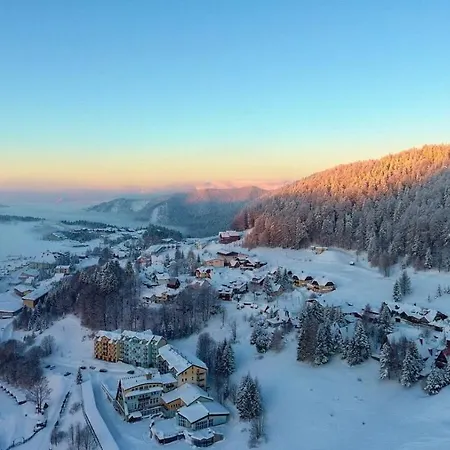 Tulanie 58 Kamzik 2 Izbovy Mezonet Deluxe Parkovanie V Podzemnej Garáži Zdarma Apartamento Donovaly